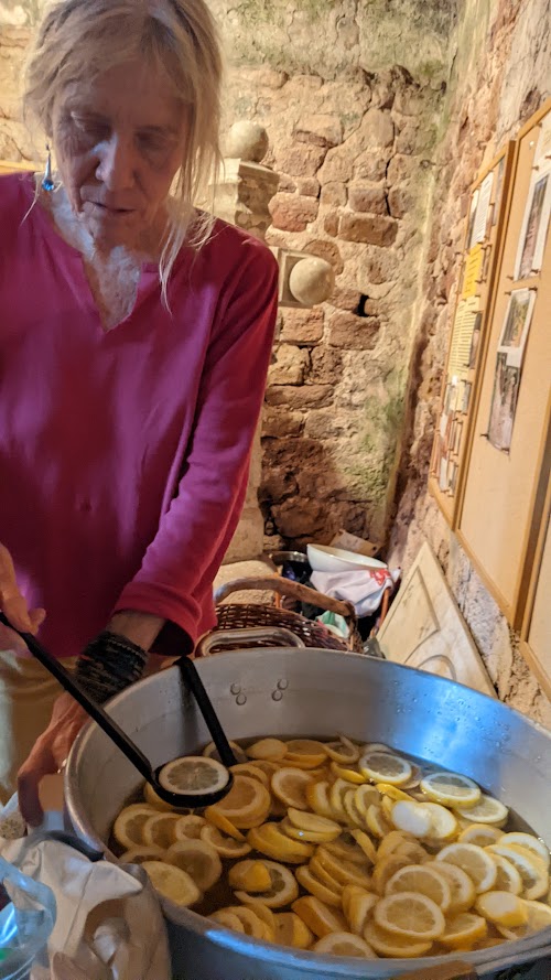 pxl 20250921 085006853