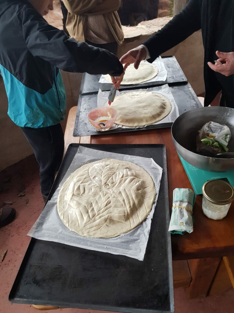 b7e9b3d9 4ecd 404c aaf9 a7bbf544f97d